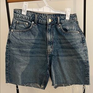 H&M Bermuda Shorts